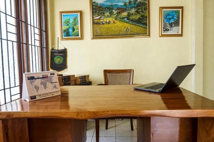 spot on 90928 wisma asri putra syariah