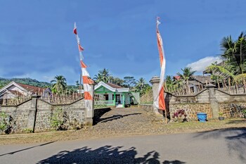 spot on 91214 desa wisata pandean