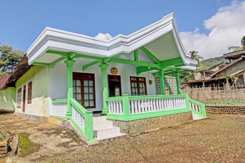 spot on 91214 desa wisata pandean