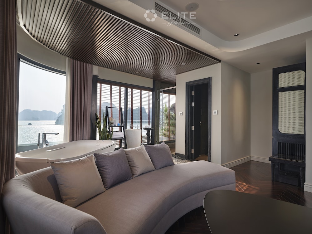 ha long