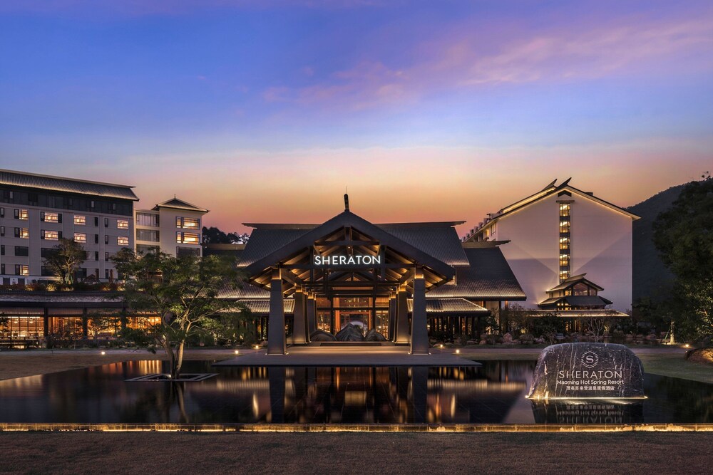sheraton maoming hot spring resort