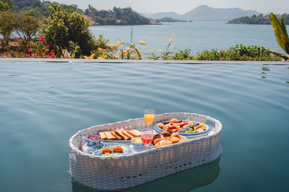 ama stays and trails mirayan nashik