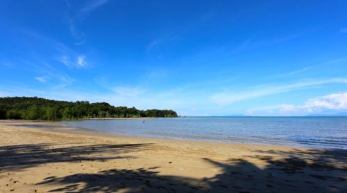 rafflesia resort