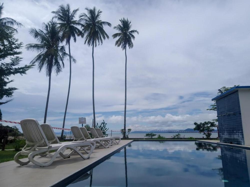 rafflesia resort