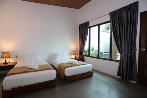 rafflesia resort