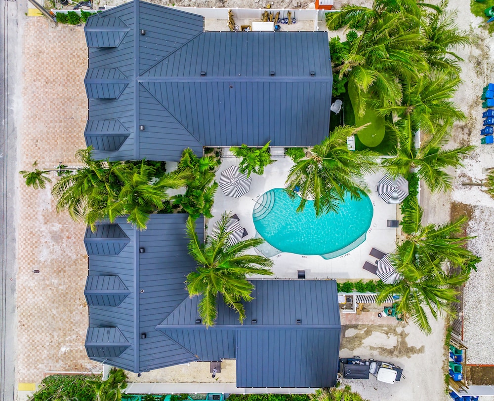 the retreat at anna maria island inn