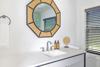 the retreat at anna maria island inn