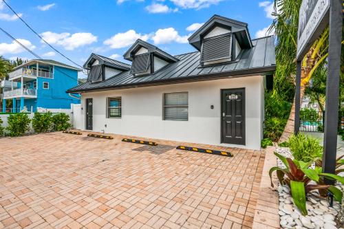 the retreat at anna maria island inn