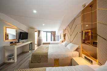luxury airport hotel
