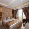 luxury airport hotel