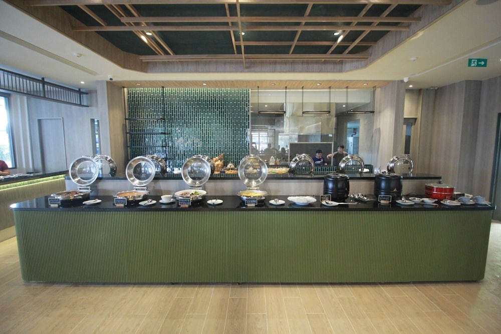 the quarter chaophraya by uhg