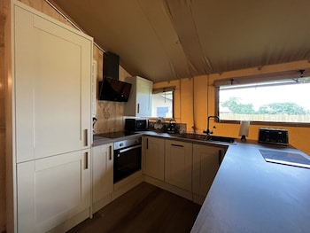 robin hood safari tent