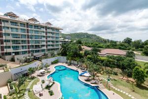 Searidge Hua Hin Resort & Pool Villa,,4 star
