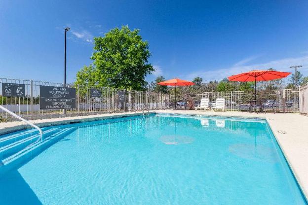 la quinta inn and suites by wyndham augusta fort eisenhower