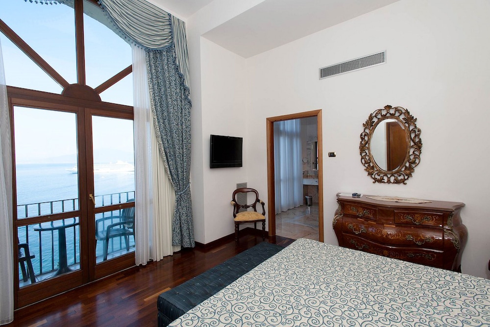 grand hotel europa palace