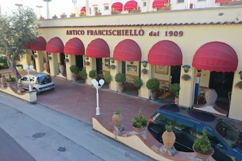 hotel villa pina antico francischiello