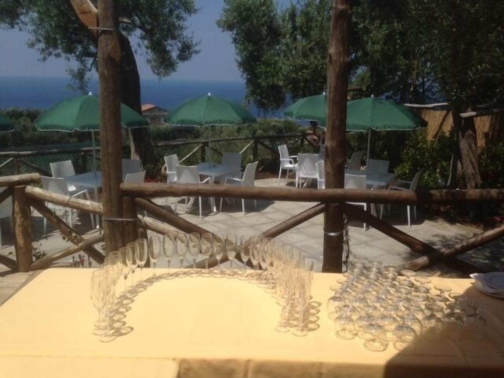 hotel villa pina antico francischiello