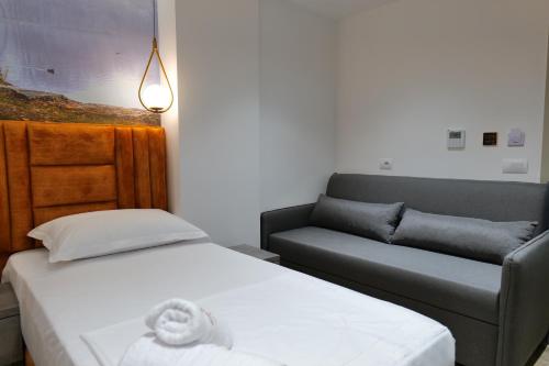 hotel eagle