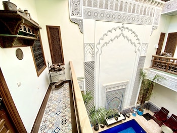 riad nouhal