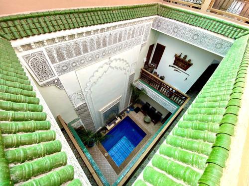 riad nouhal