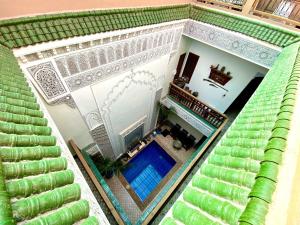 riad nouhal