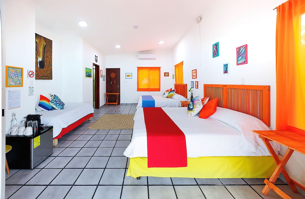 el buho lagoon bacalar