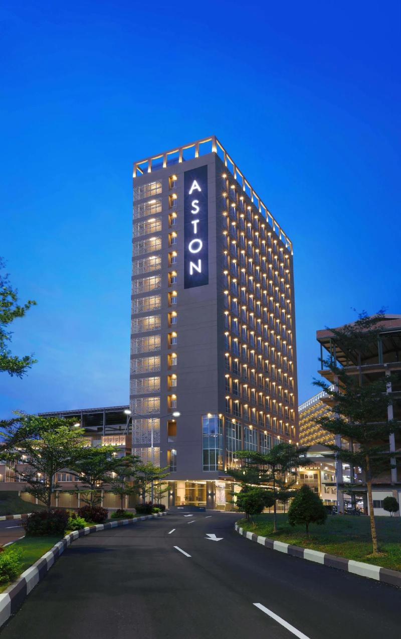 Aston Nagoya City Hotel,,3 star