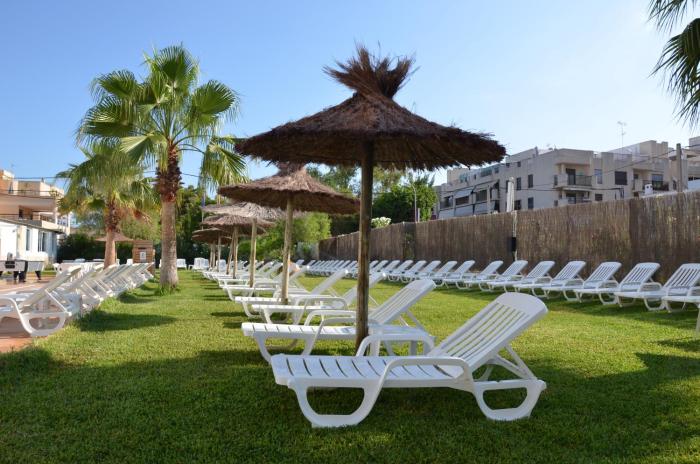 aparhotel vibra central city adults only
