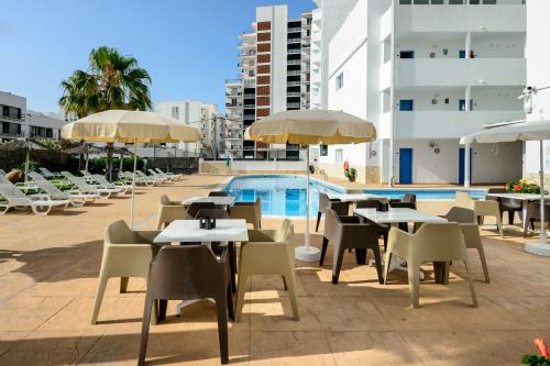 aparhotel vibra central city adults only