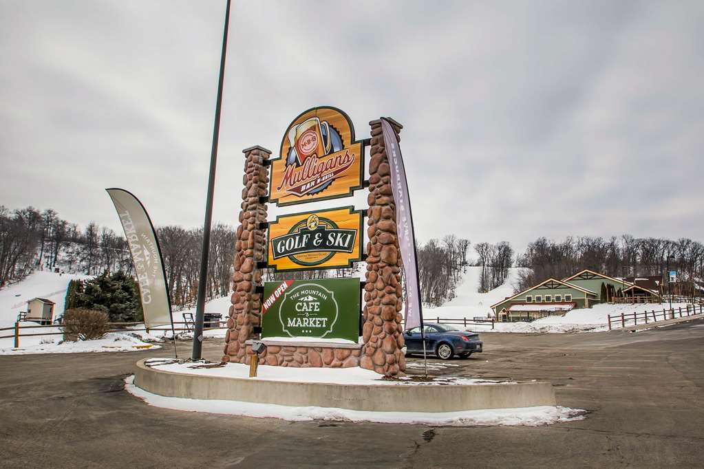 bluegreen christmas mountain village an ascend resort