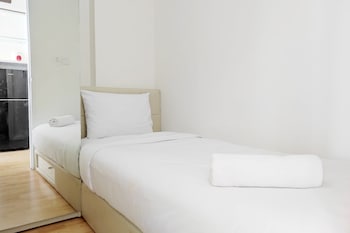 cozy stay and homey 2br vida view apartment