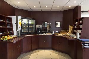 kyriad bordeaux lormont