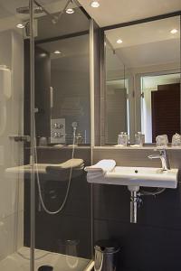 kyriad bordeaux lormont