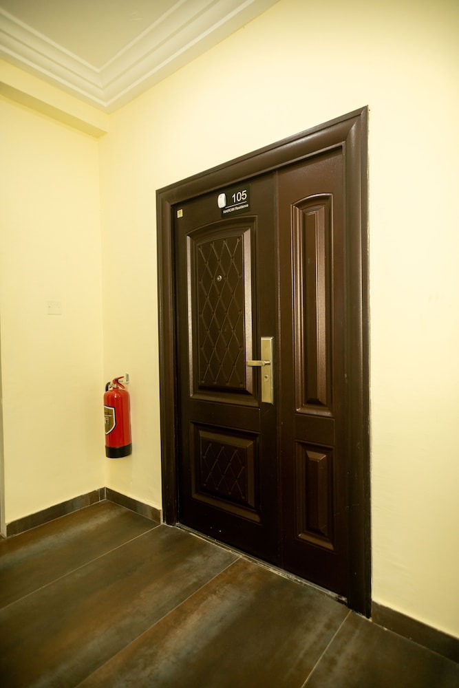 washington court apartments