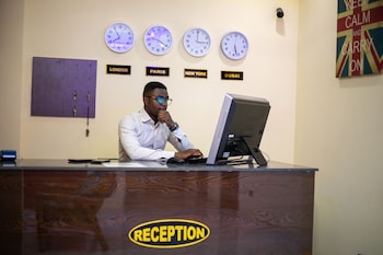 washington court apartments