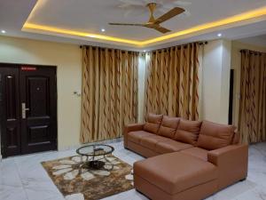 washington court apartments