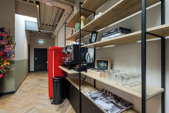 Badhuis Hotel,,2 star