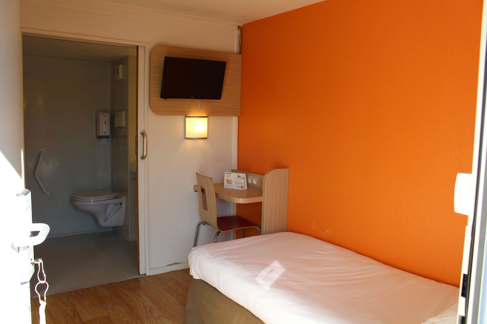 premiere classe bordeaux east lormont