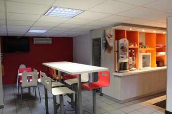 premiere classe bordeaux east lormont