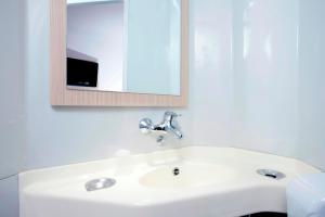 premiere classe bordeaux east lormont