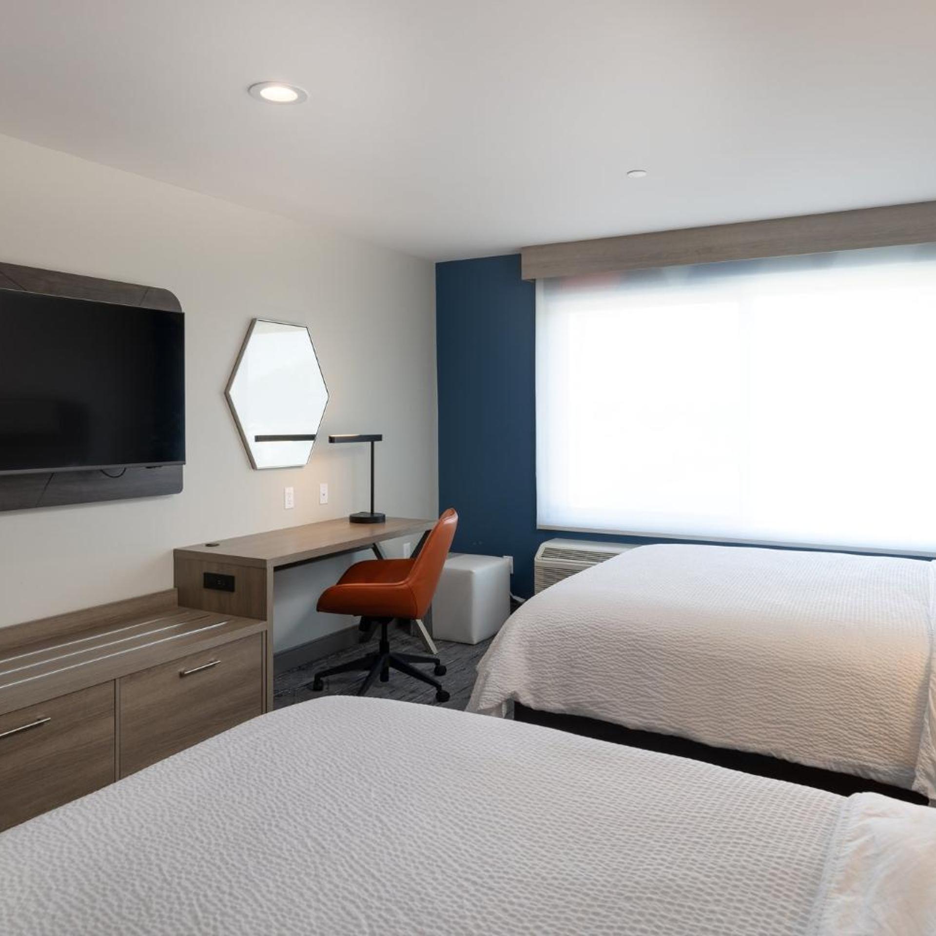 holiday inn express and suites hawaiian gardens an ihg hotel
