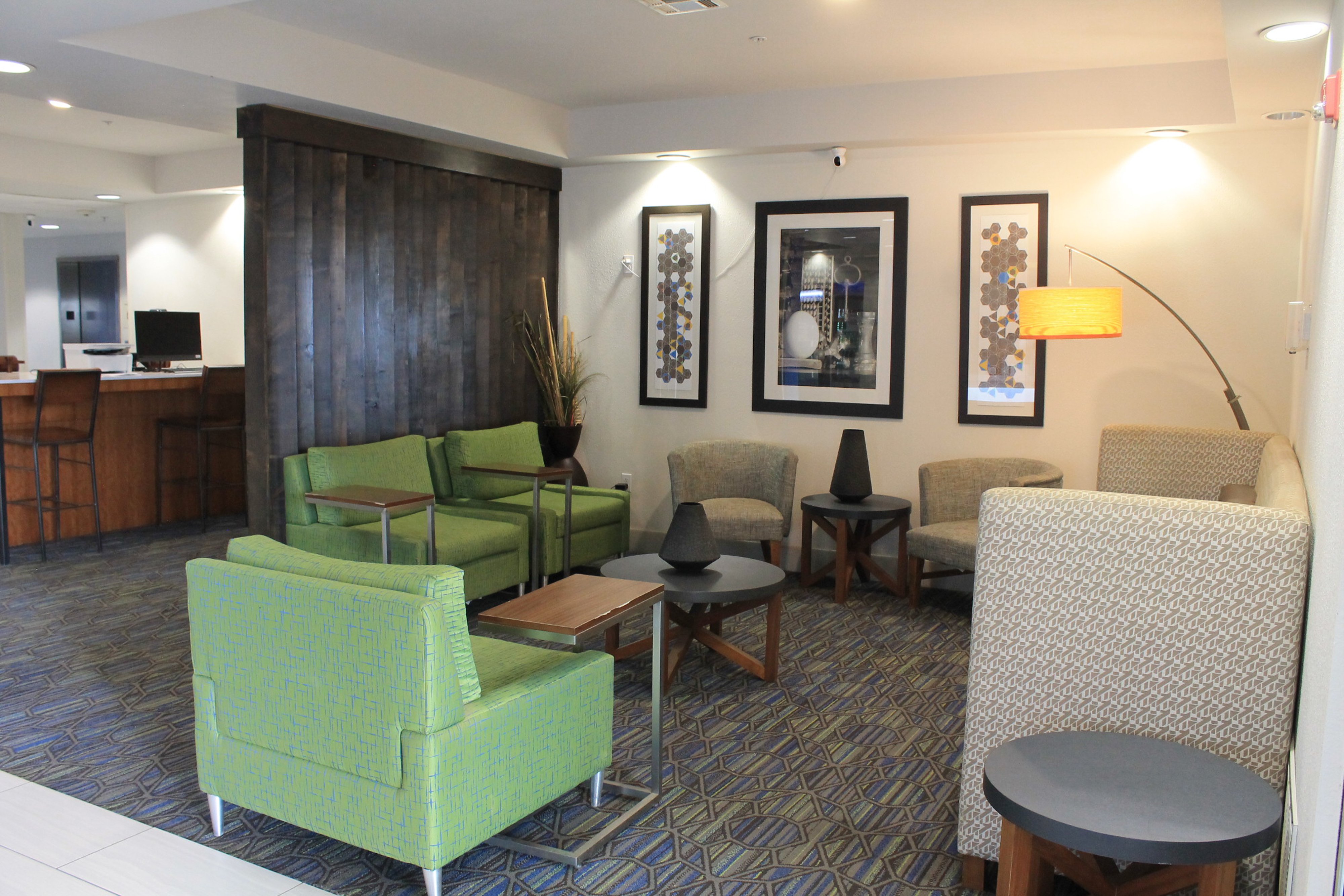 holiday inn express and suites levelland by ihg