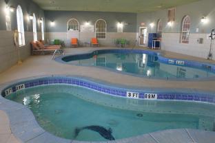 holiday inn express and suites levelland by ihg