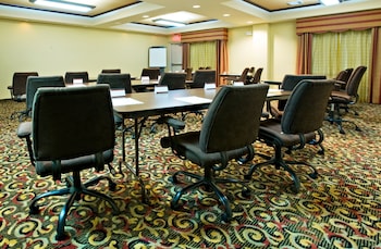 holiday inn express and suites east amarillo by ihg