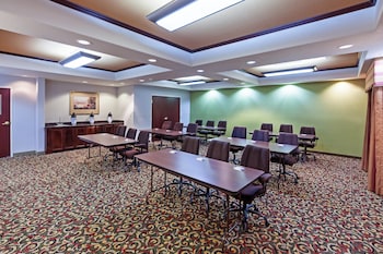 holiday inn express and suites east amarillo by ihg