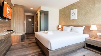b2 khon kaen premier hotel