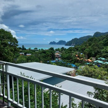 ko phi phi