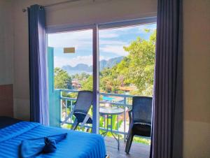 blue view house phi phi