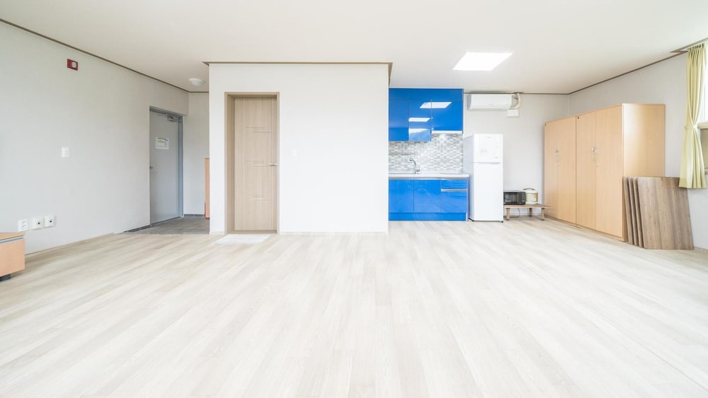 tongyoung sandeulhae healling pension