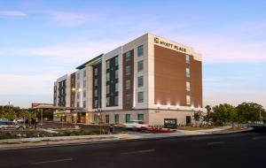 hyatt place newark silicon valley